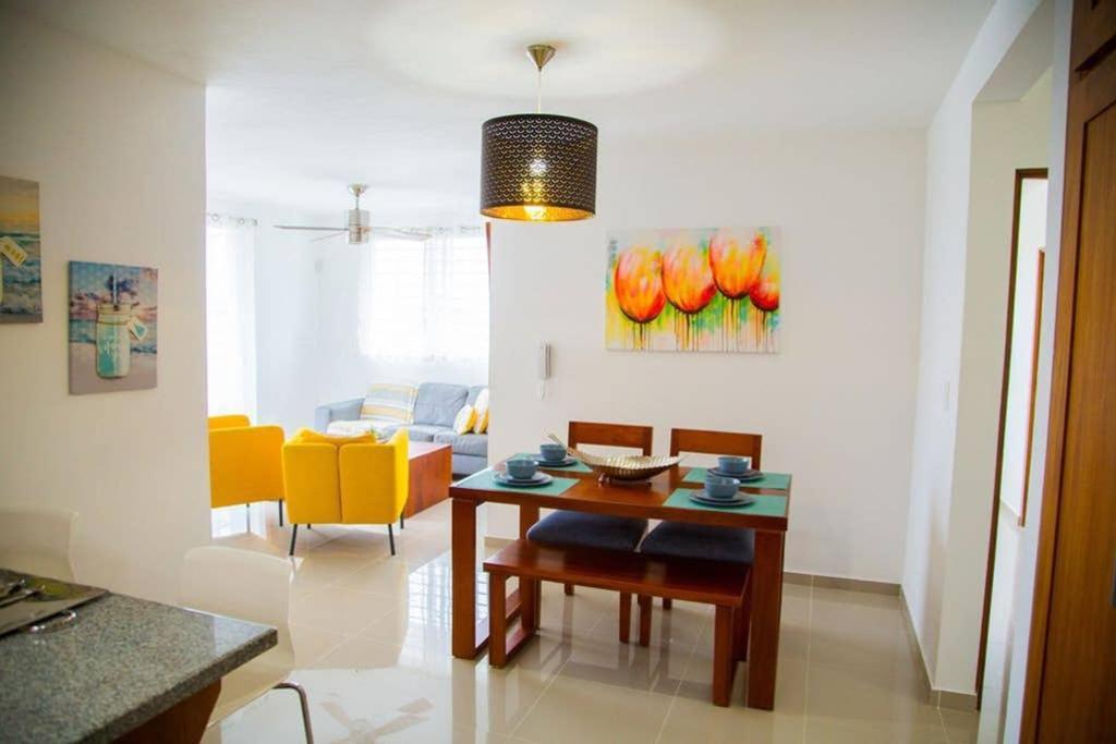Modern 3 Bedroom Apt With Wifi And Ac Near Airport And Major Areas Santiago De Los Caballeros Exterior photo