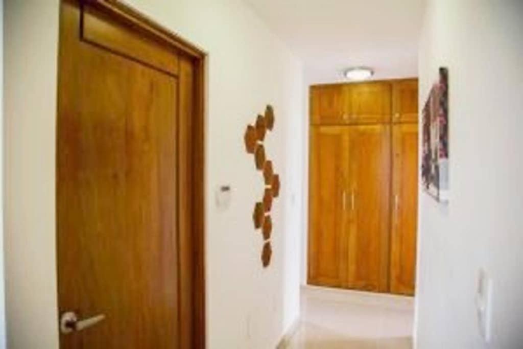 Modern 3 Bedroom Apt With Wifi And Ac Near Airport And Major Areas Santiago De Los Caballeros Exterior photo